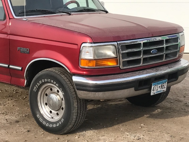 lot 2 image: 1997 Ford F.250 Heavy Duty XLT