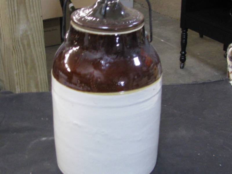 lot 7 image: Crock Canning Jar
