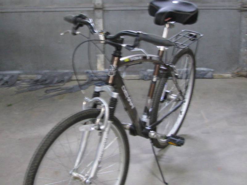 lot 23 image: Dekra D-Drive Bicycle