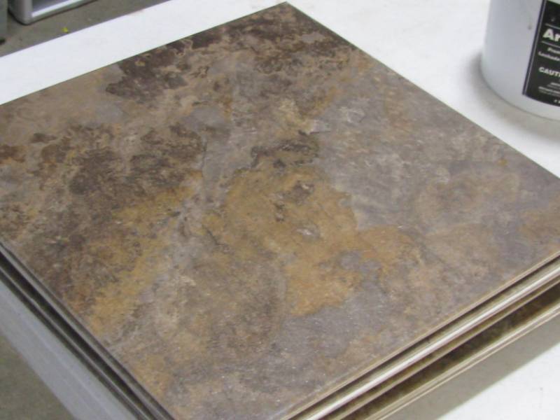 lot 62 image: Vinyl Tile