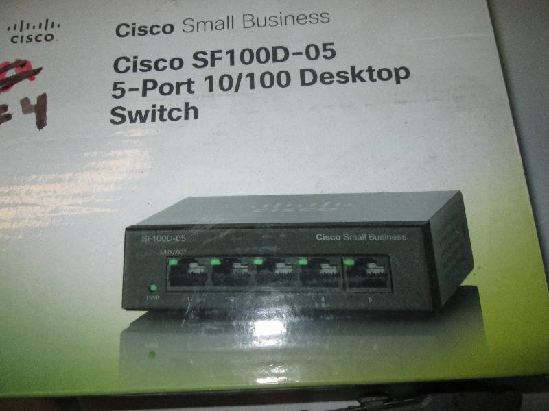 cisco 5 port switch ...