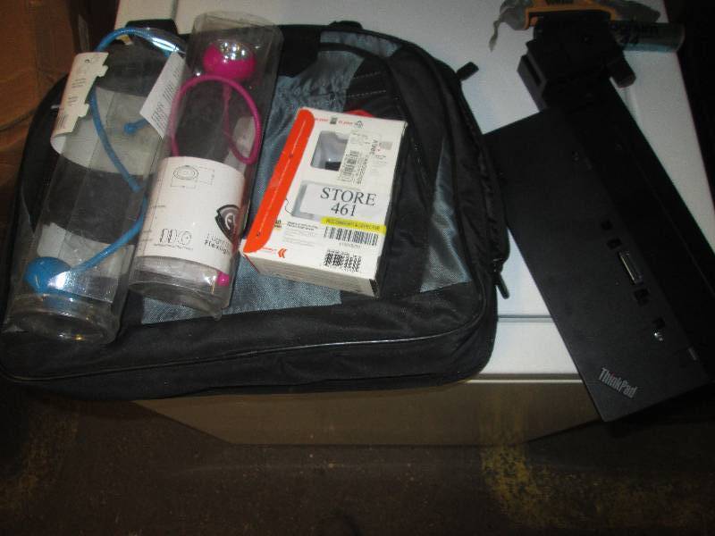 Targus laptop bag  lenovo dock  g...