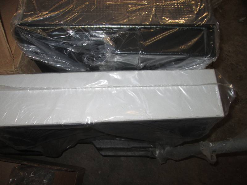 lot of 2 drawers , one with slides...