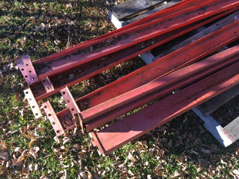 lot 8 image: Lot of 8 Pallet Racking