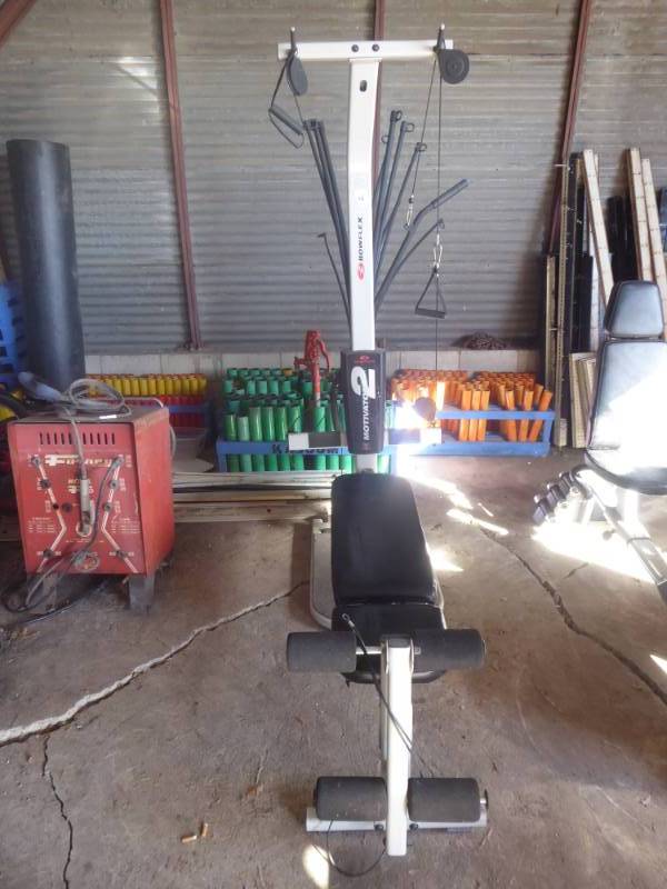 lot 46 image: Bowflex Motivator 2 Home Gym