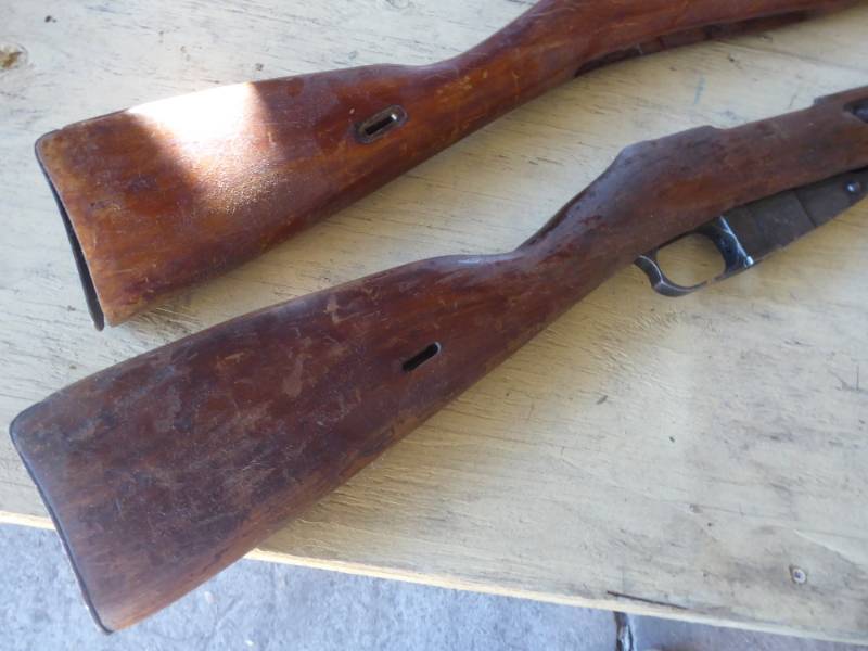 lot 54 image: Lot of 2 Gun Stocks