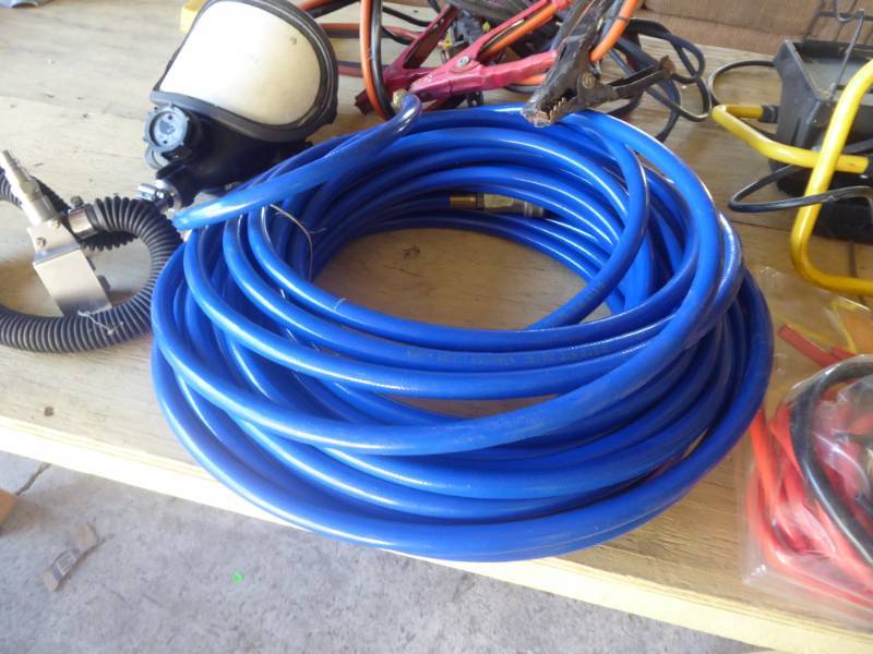 lot 62 image: Bulk Lot of Air Hose, Lights, Jumper Cables