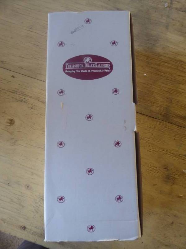 lot 69 image: New in Box Ashton-Drake Galleries Porcelain Ballerina Doll