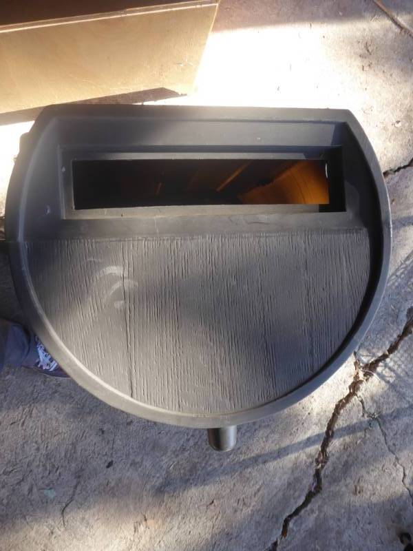 lot 82 image: 50 Gallon Rain Barrel