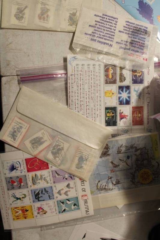 lot 34 image: Assorted Stamps Including Commemorative Ancient Times Set