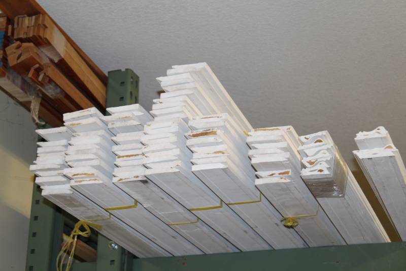 lot 49 image: 3-14in. Princeton Base Primed Finger Jointed Poplar