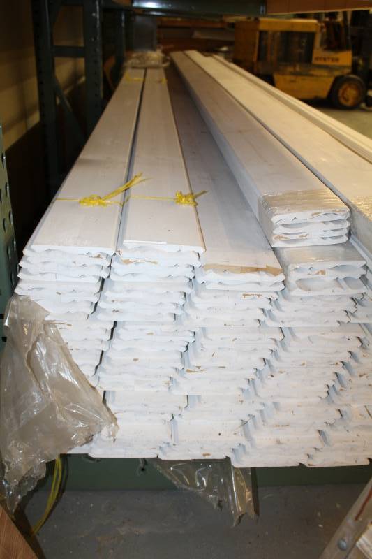lot 43 image: 5-14in.x16ft. Crown Molding Primed Finger Jointed Poplar