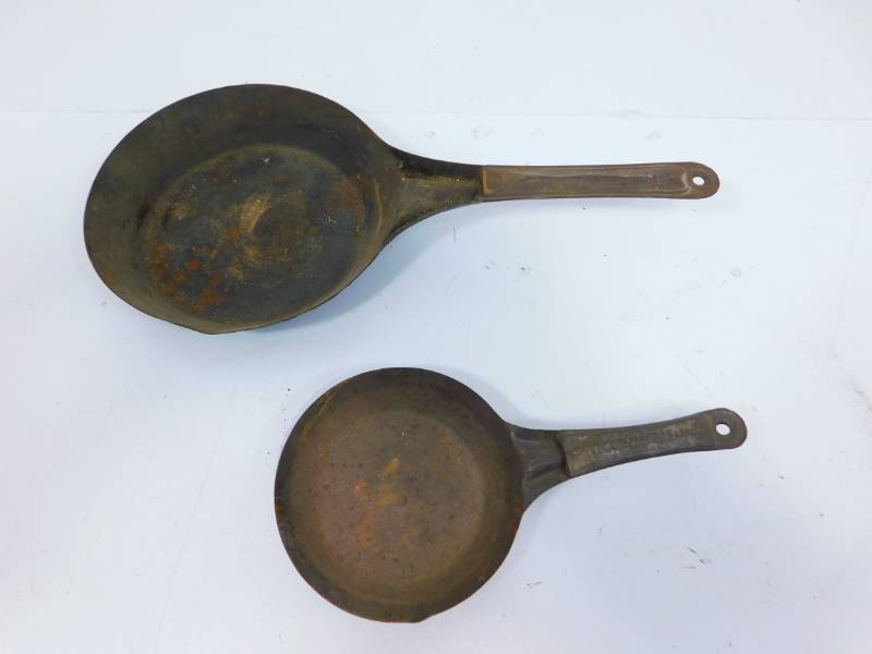 lot 20 image: Two Vintage Frying Pans
