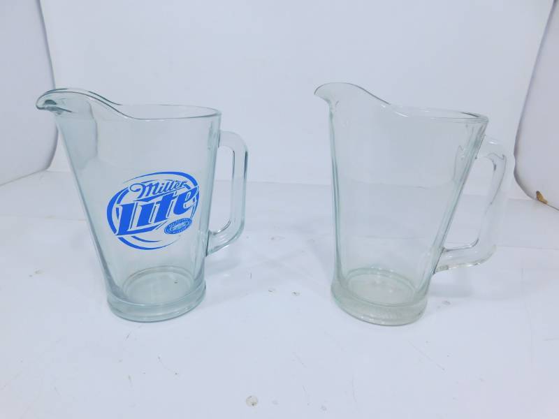 lot 39 image: Two Beer Pitchers