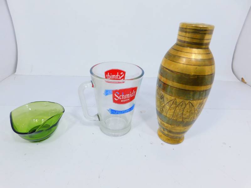 lot 48 image: Three Collectible Items