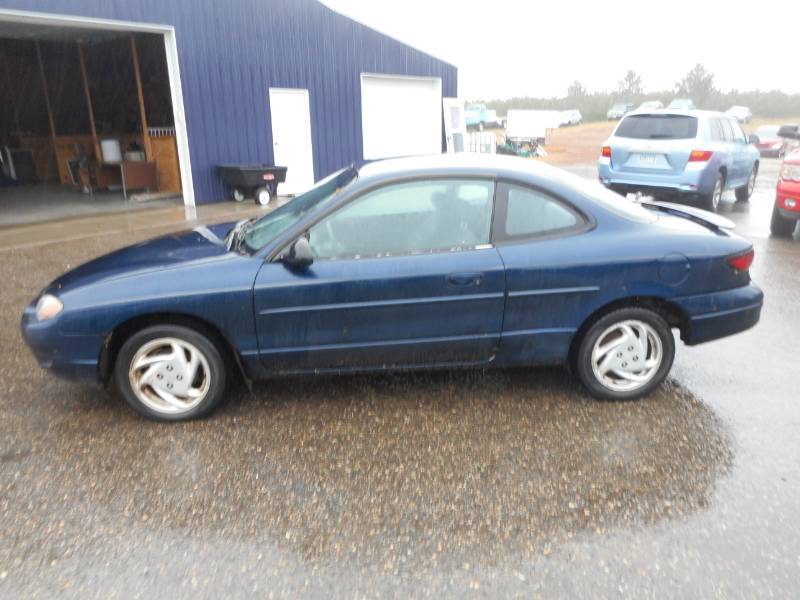2001 Ford Escort