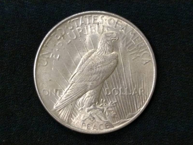 1922 Peace Silver Dollar...