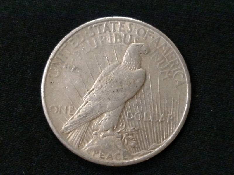 1925 Peace Silver Dollar...
