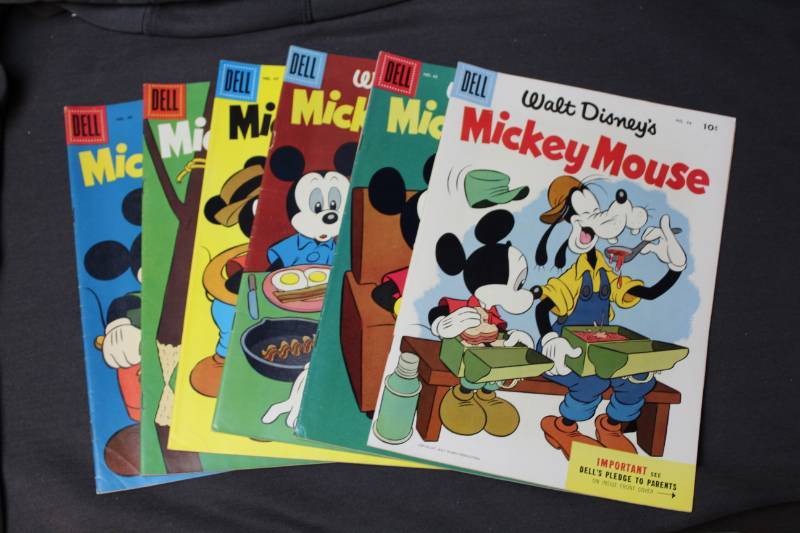 lot 23 image: Dell Walt Disneys Mickey Mouse Comic Books - #44,45,46,47,48,49