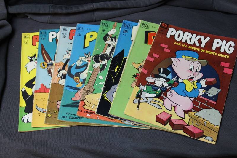 lot 30 image: Dell Porky Pig Comic Books - Mouse of Monte Crisco #25, Hero of the Wild West #260, Phantom of the Plains #271, President Porky #295, Monstrous Flies #303, Grand Canyon Giant #351, Lost Gold Mine #399, Water Wizard #410