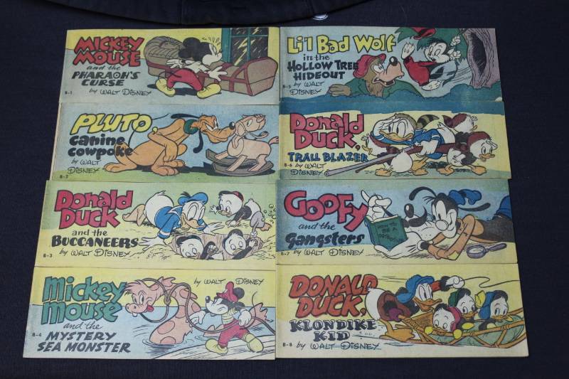 lot 15 image: Walt Disneys Comic Books #B1 Through #B8