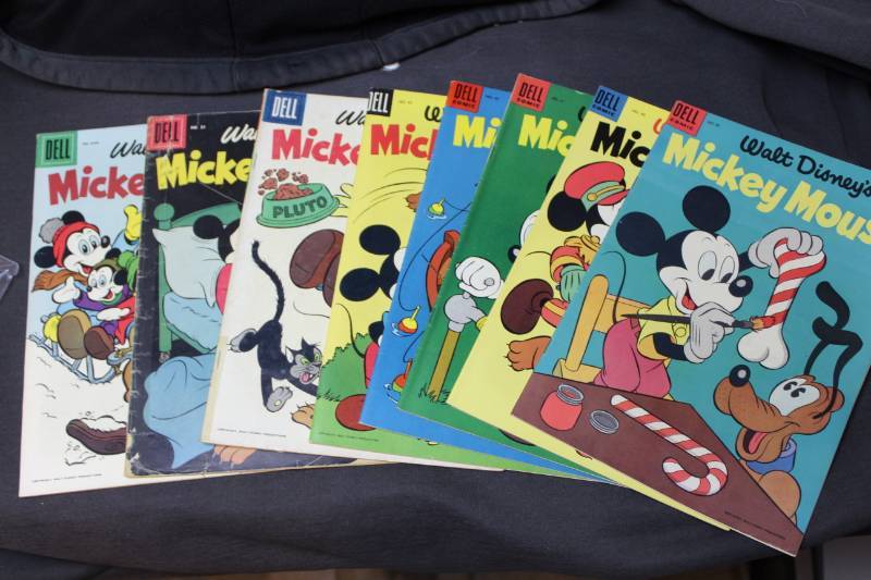 lot 39 image: Dell Walt Disneys Mickey Mouse Comic Books - #39,40,41,42,43,50,51,Feb-Mar.