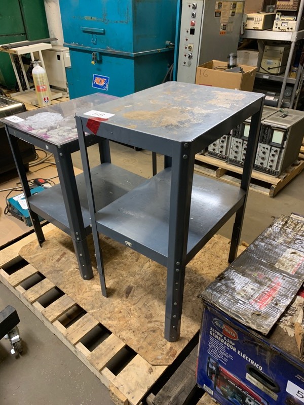 lot 58 image: Metal shop stand
