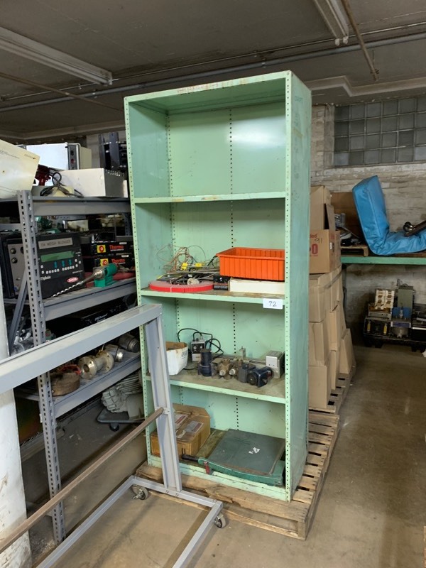 lot 72 image: Metal shop shelf