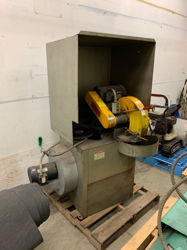 lot 9 image: Metal chop saw station