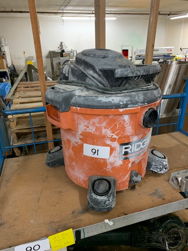 lot 91 image: Ridgid shop vac