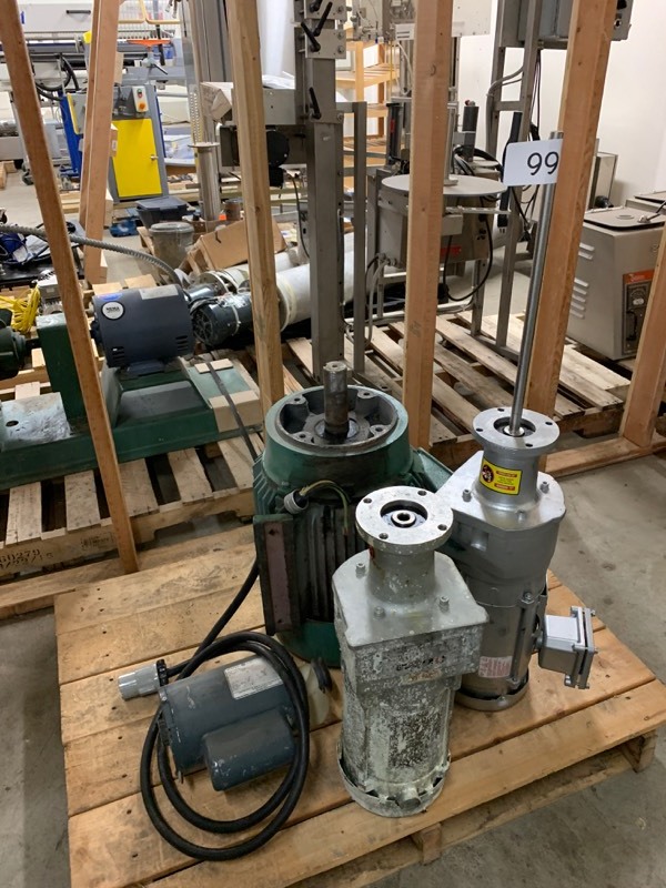 lot 99 image: Lot of misc. motors