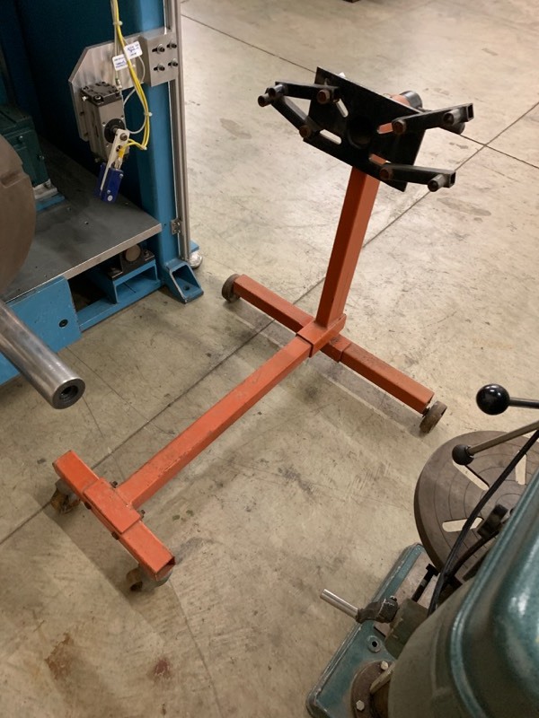 lot 120 image: Engine stand