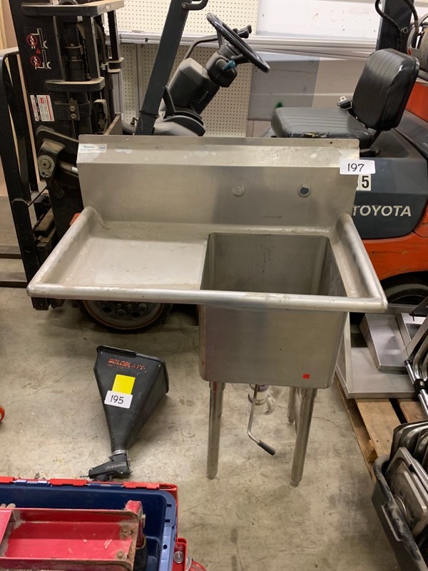 lot 197 image: Stainless sink