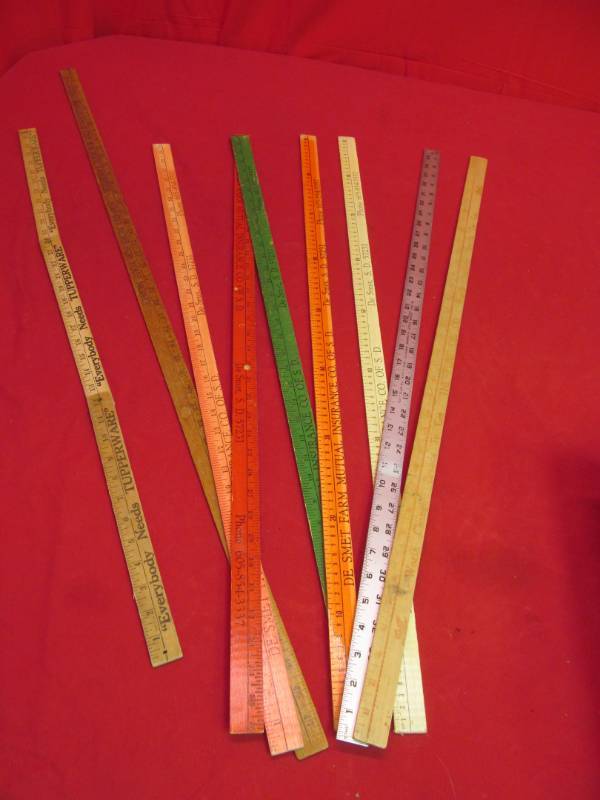 lot 3 image: yard sticks