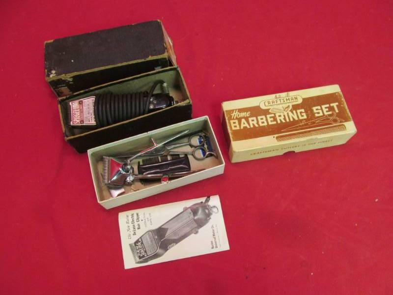 lot 15 image: vintage hair clippers