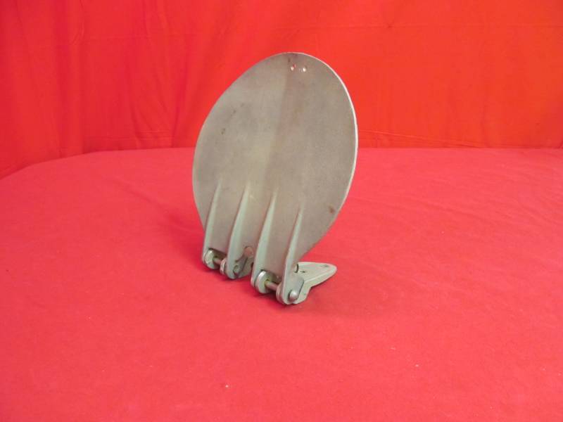 lot 26 image: Boat prop
