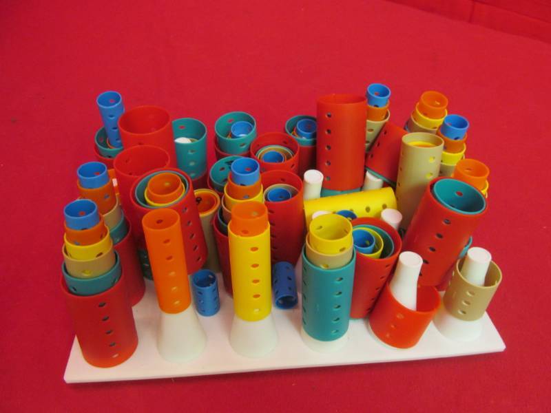 lot 56 image: vintage curler set