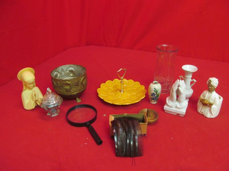 lot 92 image: vases, ring holder relish tray hair combs