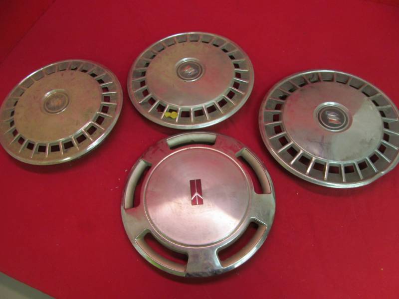 lot 95 image: wheel covers