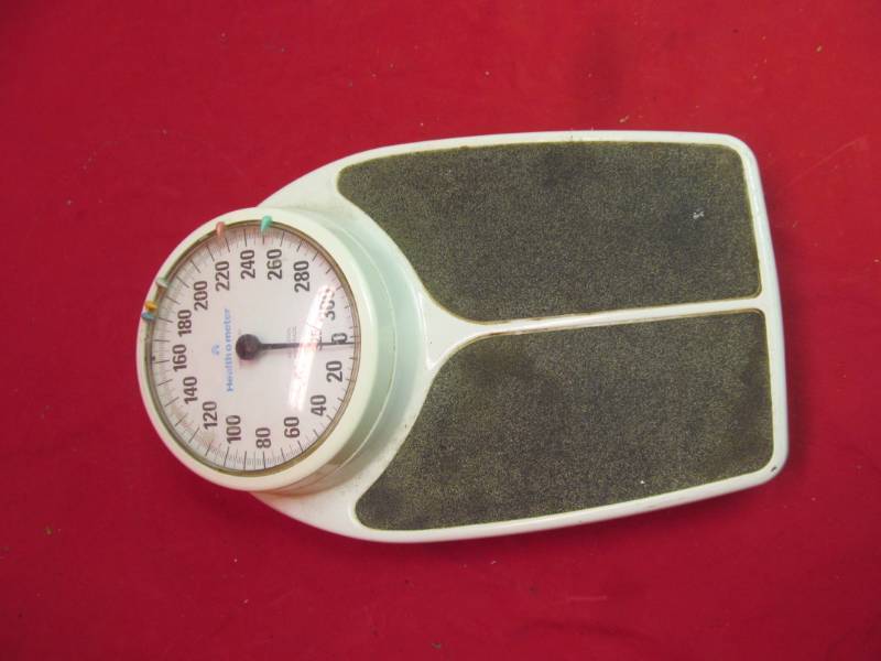 lot 109 image: Health o meter scale