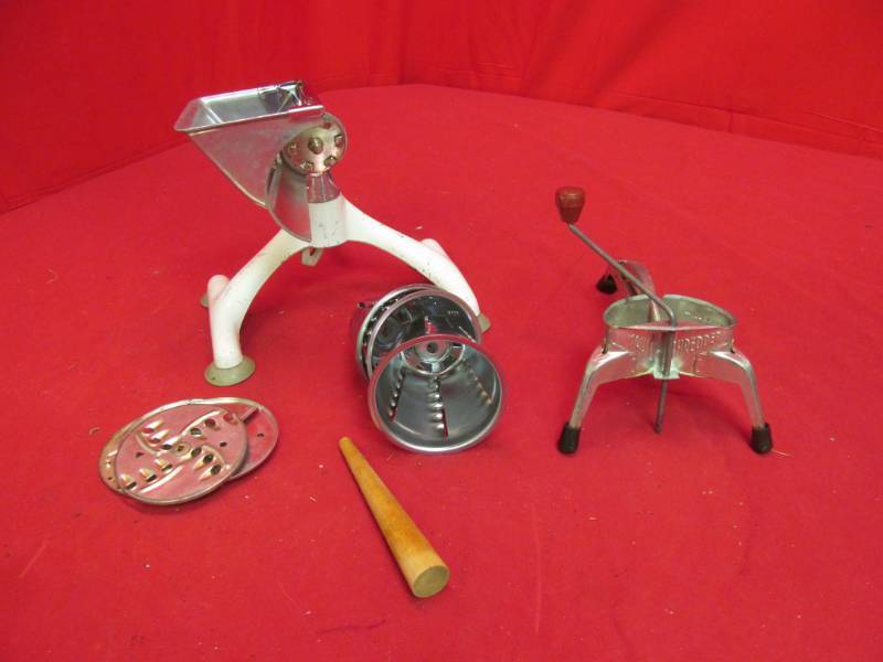 lot 123 image: Mouli, Rival salad choppers
