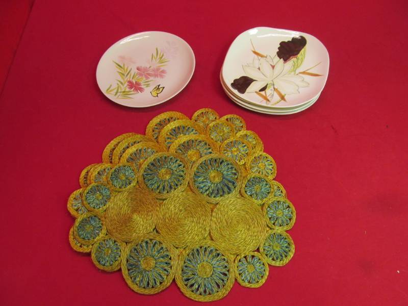 lot 152 image: Redwing plates, placemats