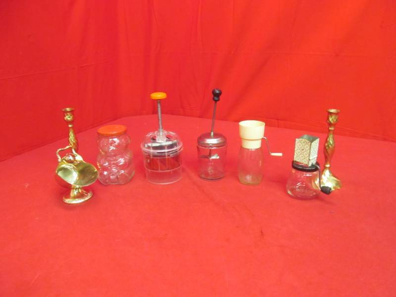 lot 179 image: vintage nut choppers