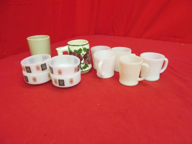 lot 190 image: fire king dishes