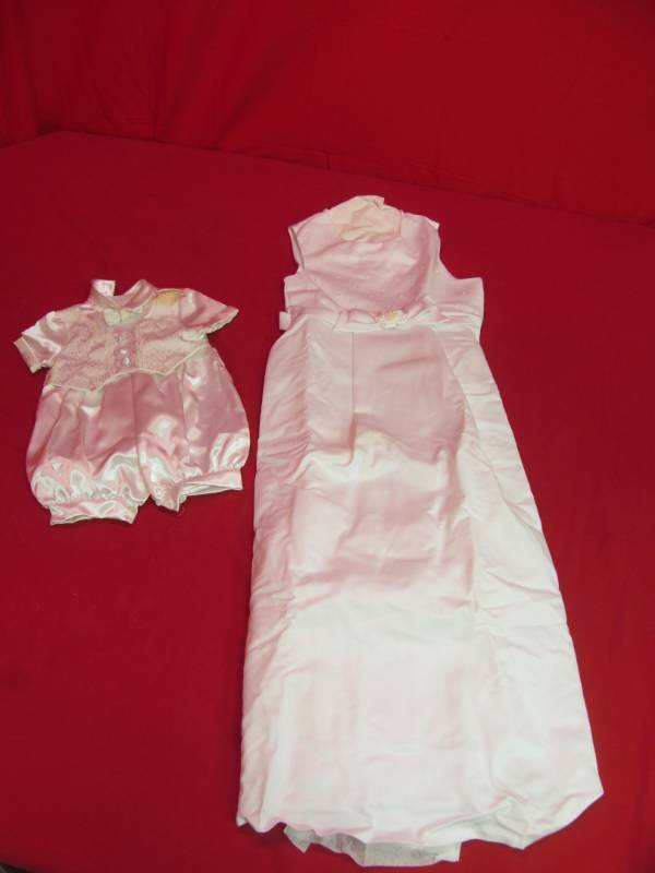 lot 6 image: Baptismal gowns