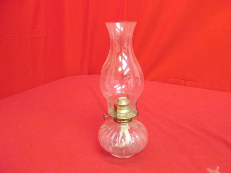 lot 12 image: oil lamp