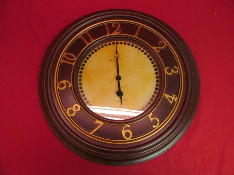 lot 28 image: Bristol London clock