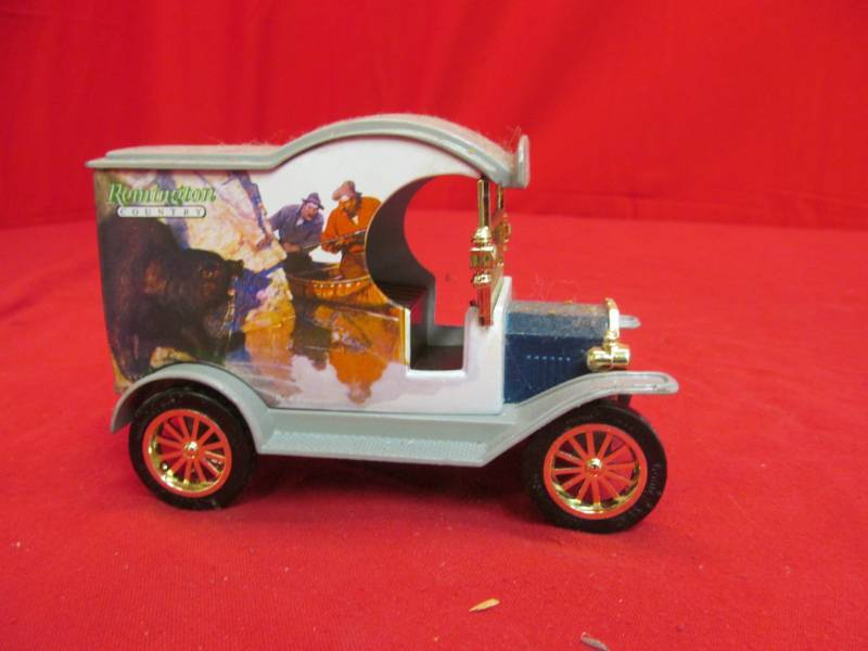 lot 41 image: Remington country car coin bank