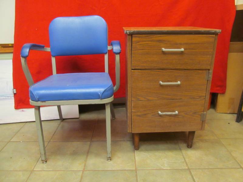 lot 54 image: bedside table, chair