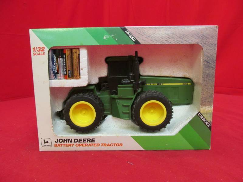 lot 72 image: John Deere 8960